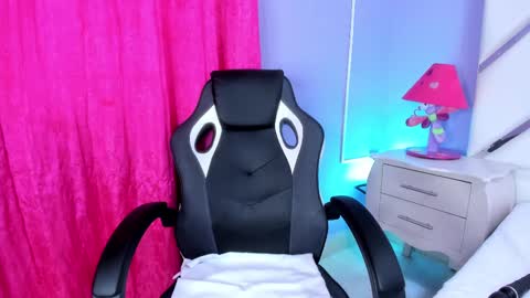valeriajacobs online show from 10/11/25, 11:53