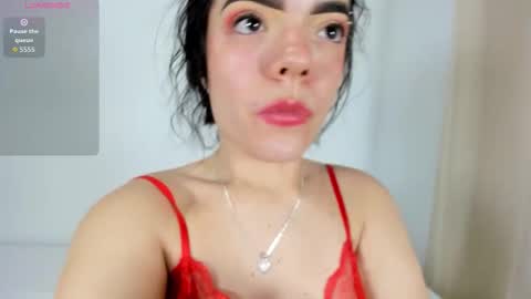 Snapshot of valerialoren chatting on 02/01/26, 02:10 valerialoren online show from 02/01/26, 02:10