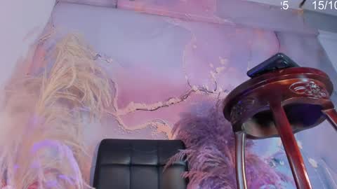   online show from 10/15/25, 01:44