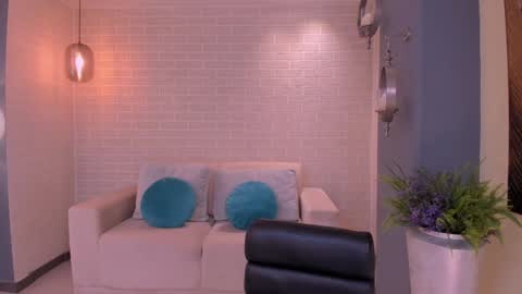 Snapshot of valeriariverax chatting on 12/12/24, 04:04 Valeria online show from 12/12/24, 04:04
