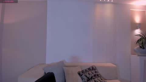 Snapshot of valeriariverax chatting on 01/15/25, 03:33 Valeria online show from 01/15/25, 03:33