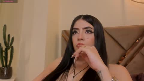 Snapshot of valeriariverax chatting on 02/25/25, 09:53 Valeria online show from 02/25/25, 09:53