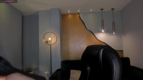 Snapshot of valeriariverax chatting on 03/08/25, 03:17 Valeria online show from 03/08/25, 03:17
