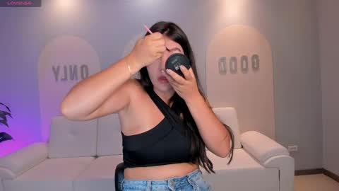 Valeria online show from 04/19/26, 10:25