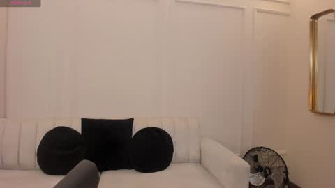 Valeria online show from 06/20/26, 11:35