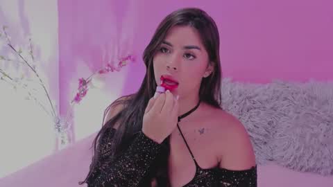 Snapshot of valeriaruiz_1 chatting on 10/03/25, 04:59 Valeria online show from 10/03/25, 04:59