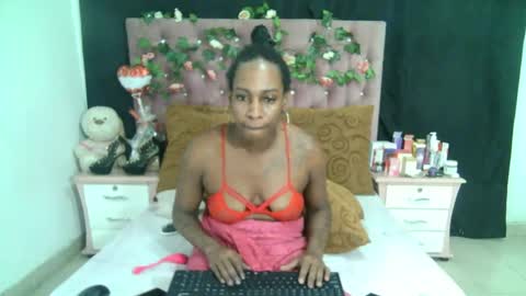 La valerie26 online show from 09/18/25, 05:53