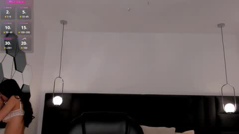 Vale  online show from 11/21/25, 12:15