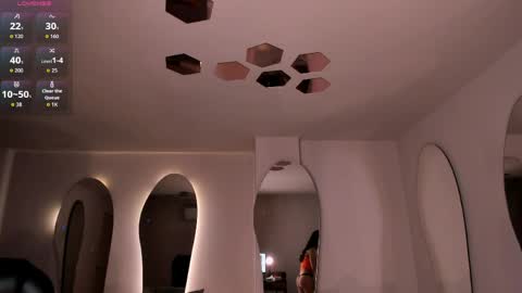 Vale  online show from 04/02/26, 12:03