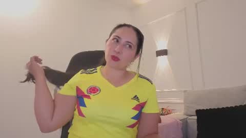 VALERIA online show from 06/17/26, 11:23