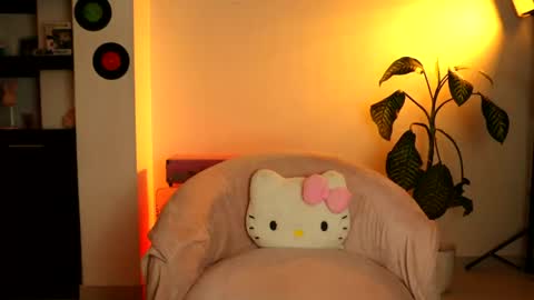 valerie07 online show from 05/13/26, 05:05