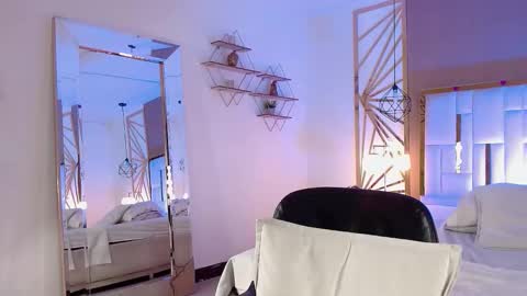 Valerie  online show from 02/07/26, 06:28