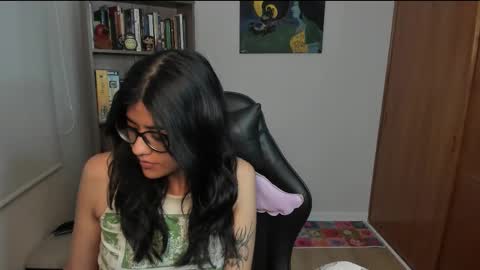 Val  online show from 02/10/26, 12:04