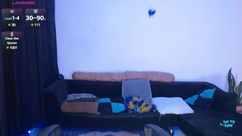 Valerie online show from 01/09/25, 02:43