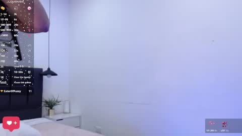 Snapshot of valerigh_ chatting on 03/09/25, 02:07 VALERI online show from 03/09/25, 02:07