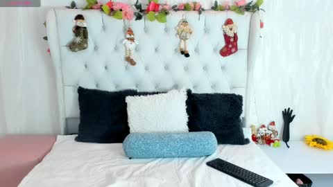 valeria111111 online show from 12/26/24, 12:16
