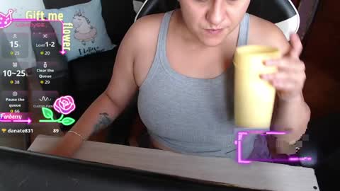 ValeriaMayerss online show from 04/02/26, 10:07