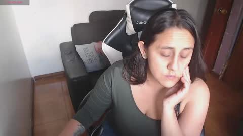 Snapshot of valerimayerss chatting on 05/03/26, 06:47 ValeriaMayerss online show from 05/03/26, 06:47
