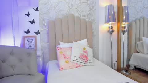   online show from 04/28/26, 12:21