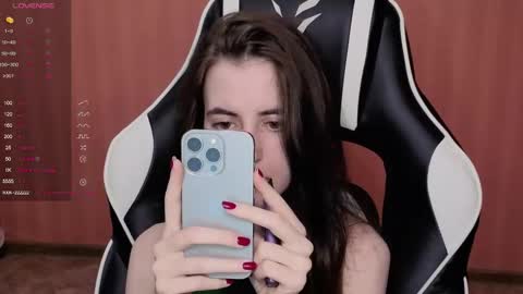 valeritiio online show from 04/19/26, 03:17