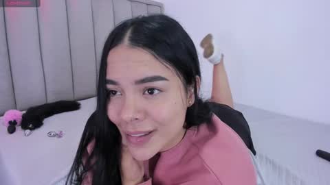 Cris  online show from 02/25/25, 04:46