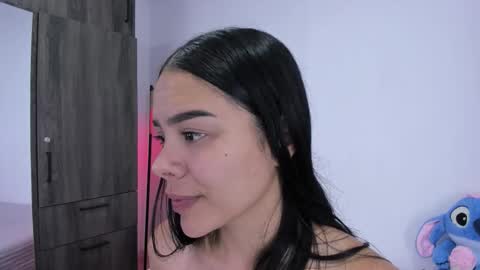 Cris  online show from 02/15/26, 09:44