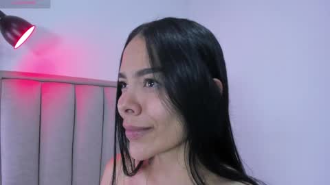 Cris  online show from 04/19/26, 01:32