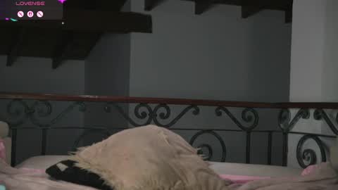 Valeria online show from 05/19/26, 12:05