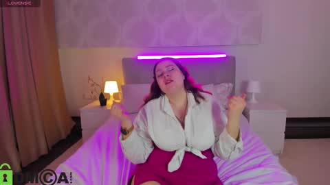 Valery online show from 02/15/26, 01:35