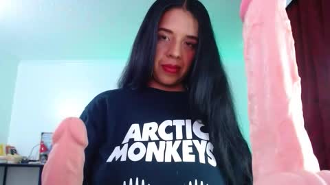 Valeria online show from 10/11/25, 12:54