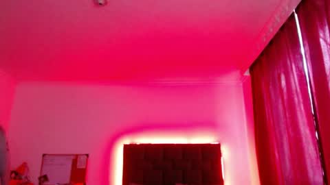 Snapshot of valery_meer_ chatting on 04/29/26, 12:53 Valeria online show from 04/29/26, 12:53