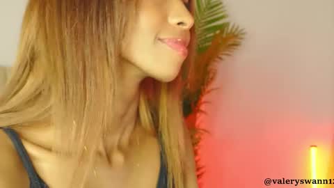 Valery swan1 online show from 10/30/25, 04:36