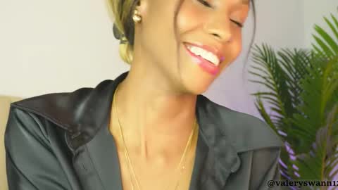 Valery swan1 online show from 11/11/25, 03:39