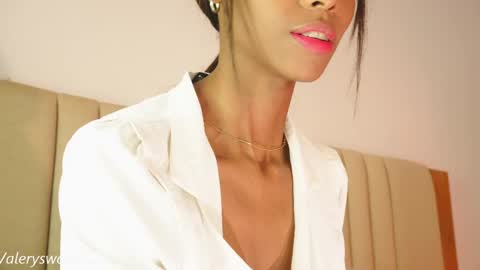 Snapshot of valery_swan1 chatting on 06/08/26, 03:51 Valery swan1 online show from 06/08/26, 03:51