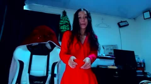 Snapshot of valerybaker1 chatting on 05/02/26, 04:45 B V Naughty online show from 05/02/26, 04:45