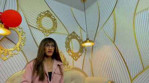 Snapshot of valerybellotti chatting on 02/17/26, 12:23 Valery online show from 02/17/26, 12:23