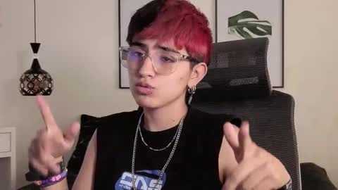 Valery online show from 12/02/25, 12:21