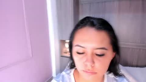 Snapshot of valerymeyerr chatting on 06/17/26, 11:34 valerymeyerr online show from 06/17/26, 11:34