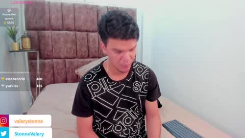 Valery Stonne  online show from 01/31/25, 12:17