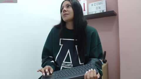 valevicious online show from 02/16/26, 01:51