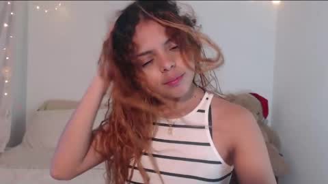 VALIENTE  online show from 04/19/26, 10:34