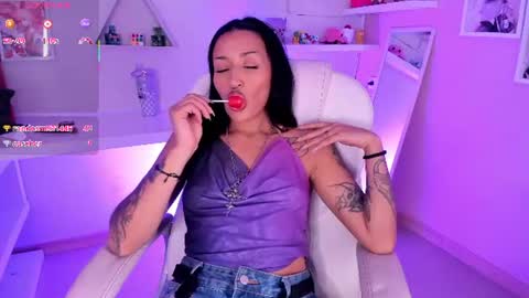 Snapshot of valkiria_ponce chatting on 06/23/26, 05:38 Valkiria online show from 06/23/26, 05:38