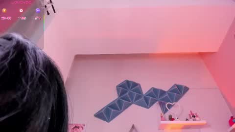 Snapshot of valkiria_ponce chatting on 06/26/26, 05:56 Valkiria online show from 06/26/26, 05:56