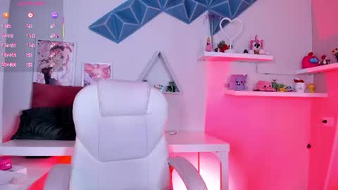 Snapshot of valkiria_ponce chatting on 06/27/26, 05:34 Valkiria online show from 06/27/26, 05:34