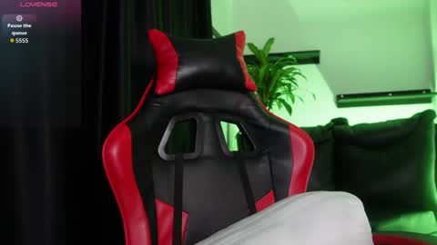 Valkyria  online show from 09/25/25, 08:45