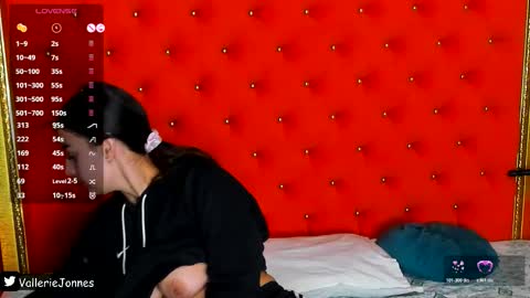 Valerie Val V online show from 02/05/26, 03:22