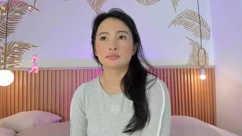 valleriie_ online show from 02/09/26, 03:27