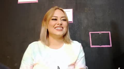 Valerie online show from 02/02/25, 09:13