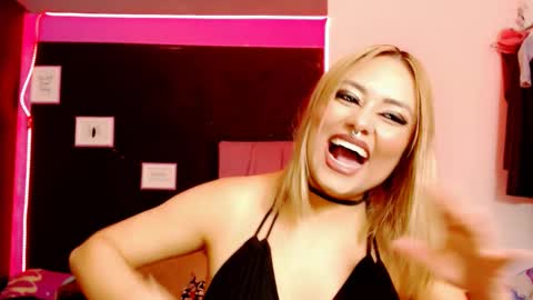 Valerie online show from 02/21/25, 03:23