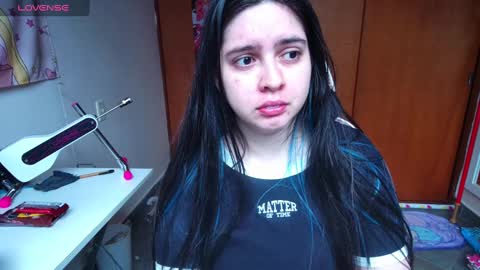 Im Violet online show from 02/09/25, 01:35